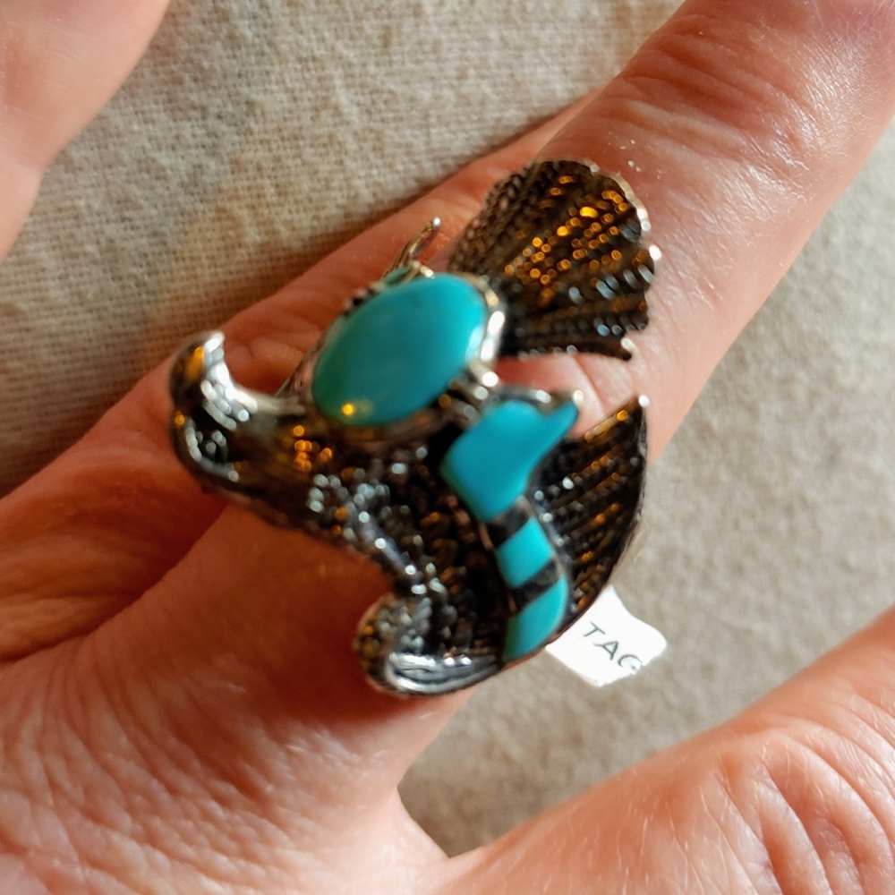 Ring - Picture 2 of 2